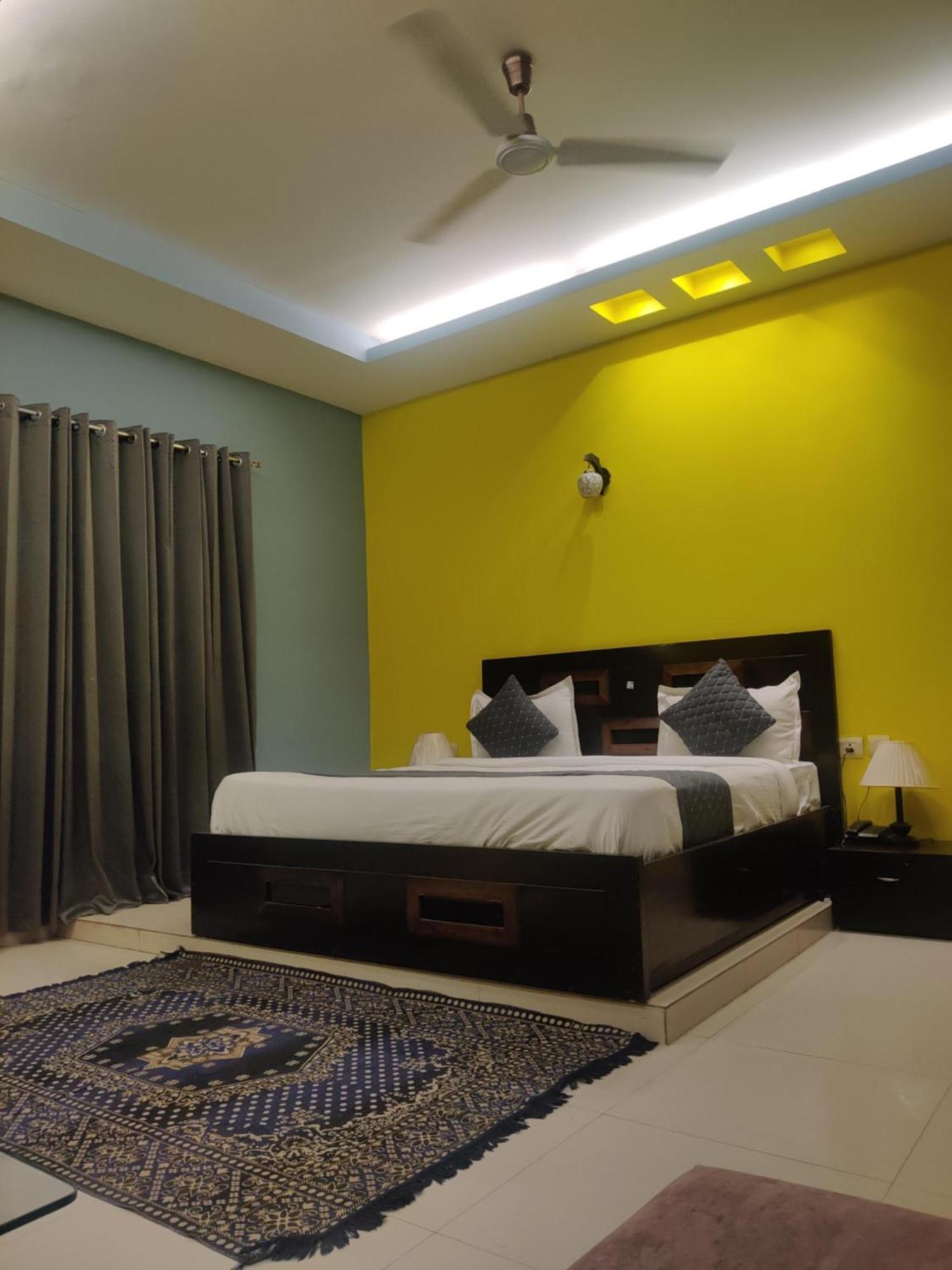Hotel Delhi Airport Plaza Igi Airport Új-Delhi Kültér fotó