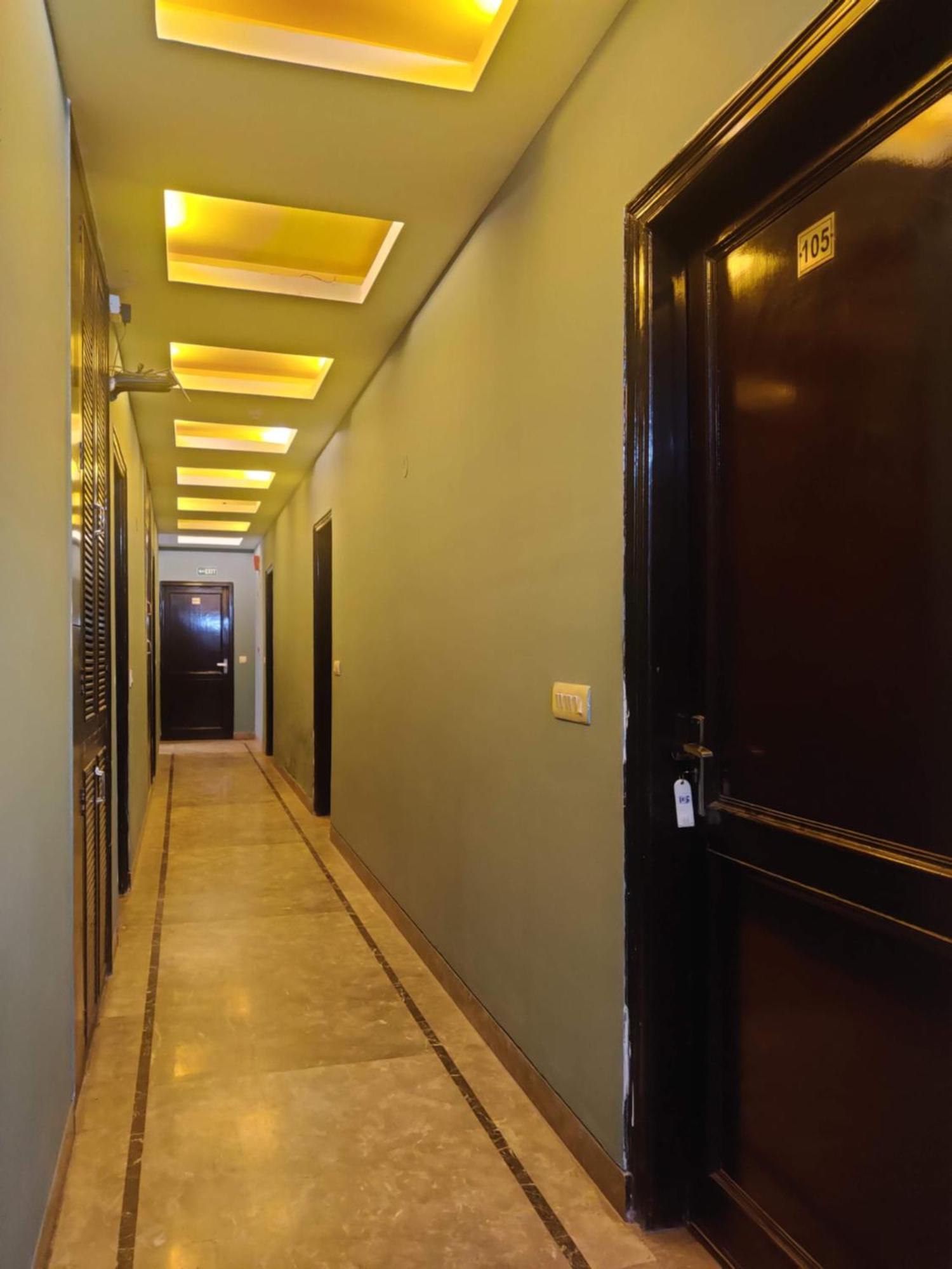 Hotel Delhi Airport Plaza Igi Airport Új-Delhi Kültér fotó