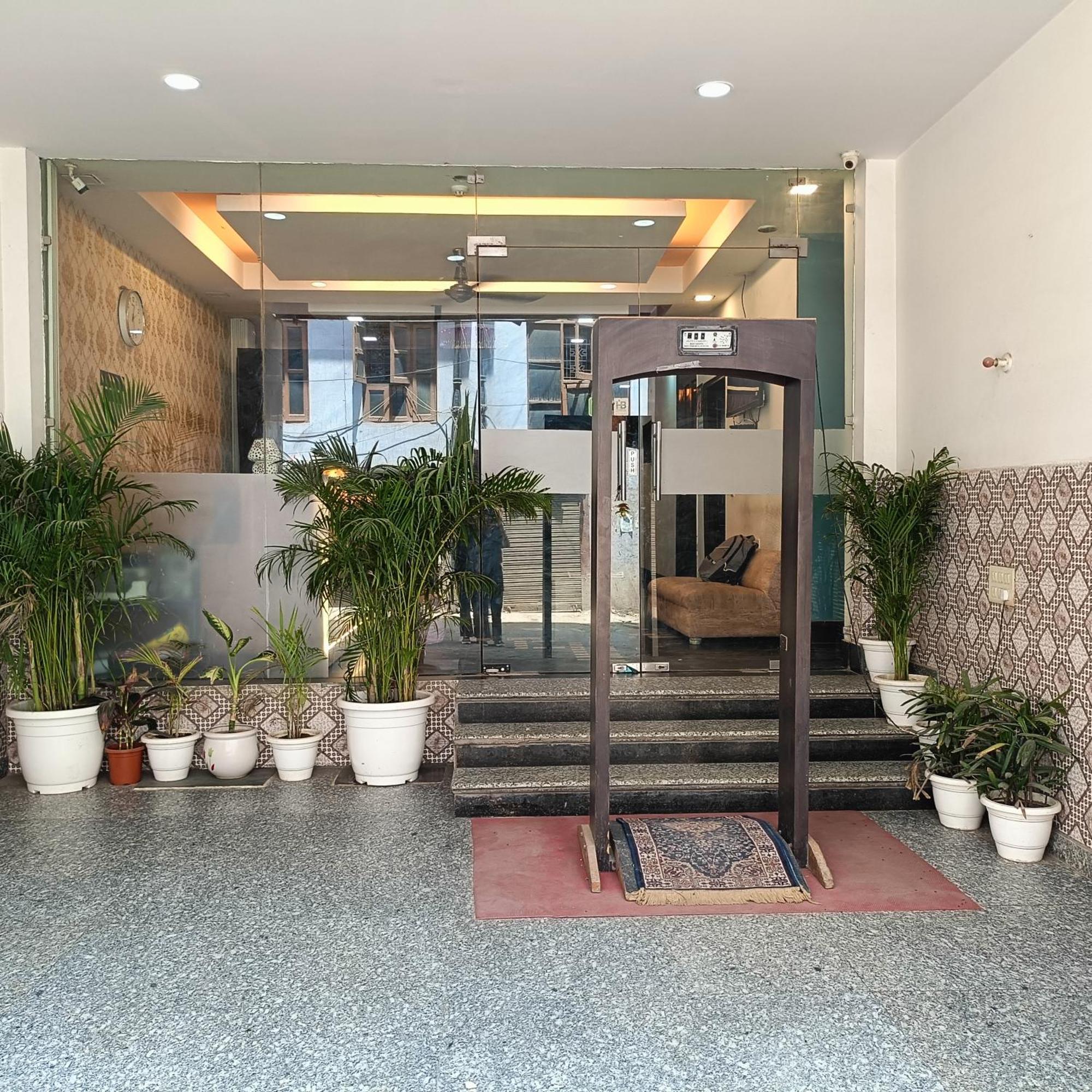 Hotel Delhi Airport Plaza Igi Airport Új-Delhi Kültér fotó
