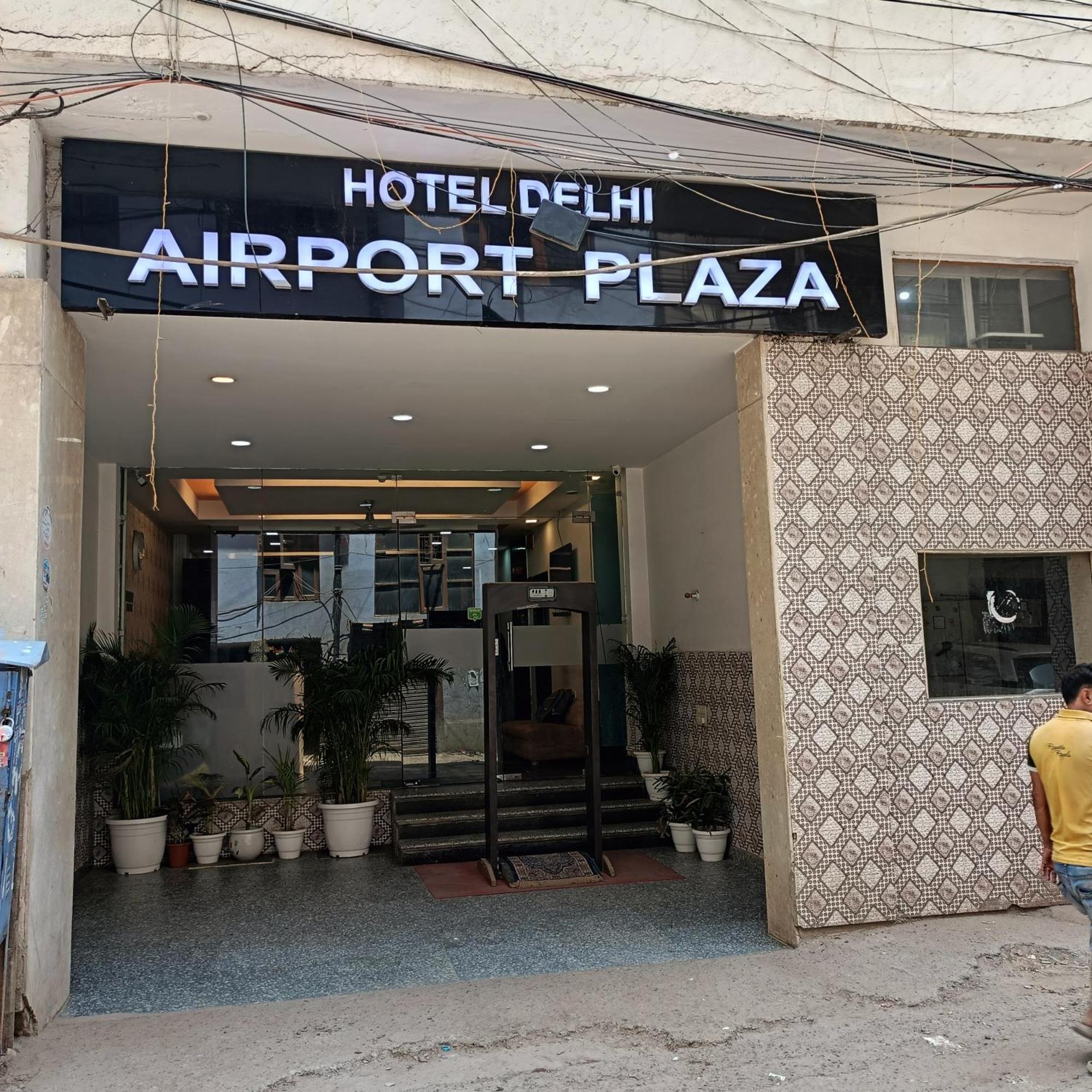 Hotel Delhi Airport Plaza Igi Airport Új-Delhi Kültér fotó